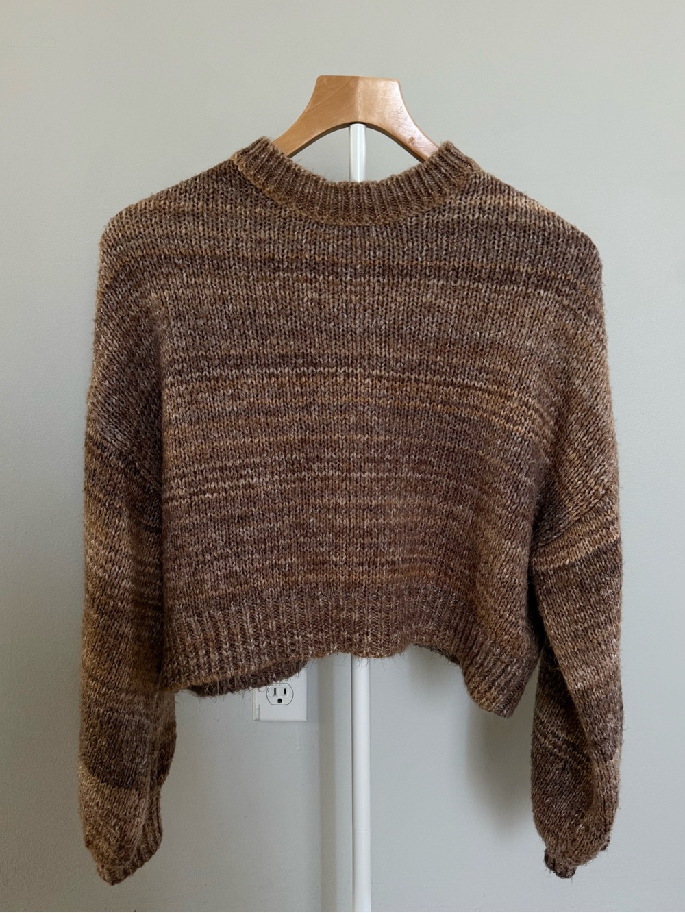 Urban Outfitters Brown Marled Cropped Crewneck Sweater | S